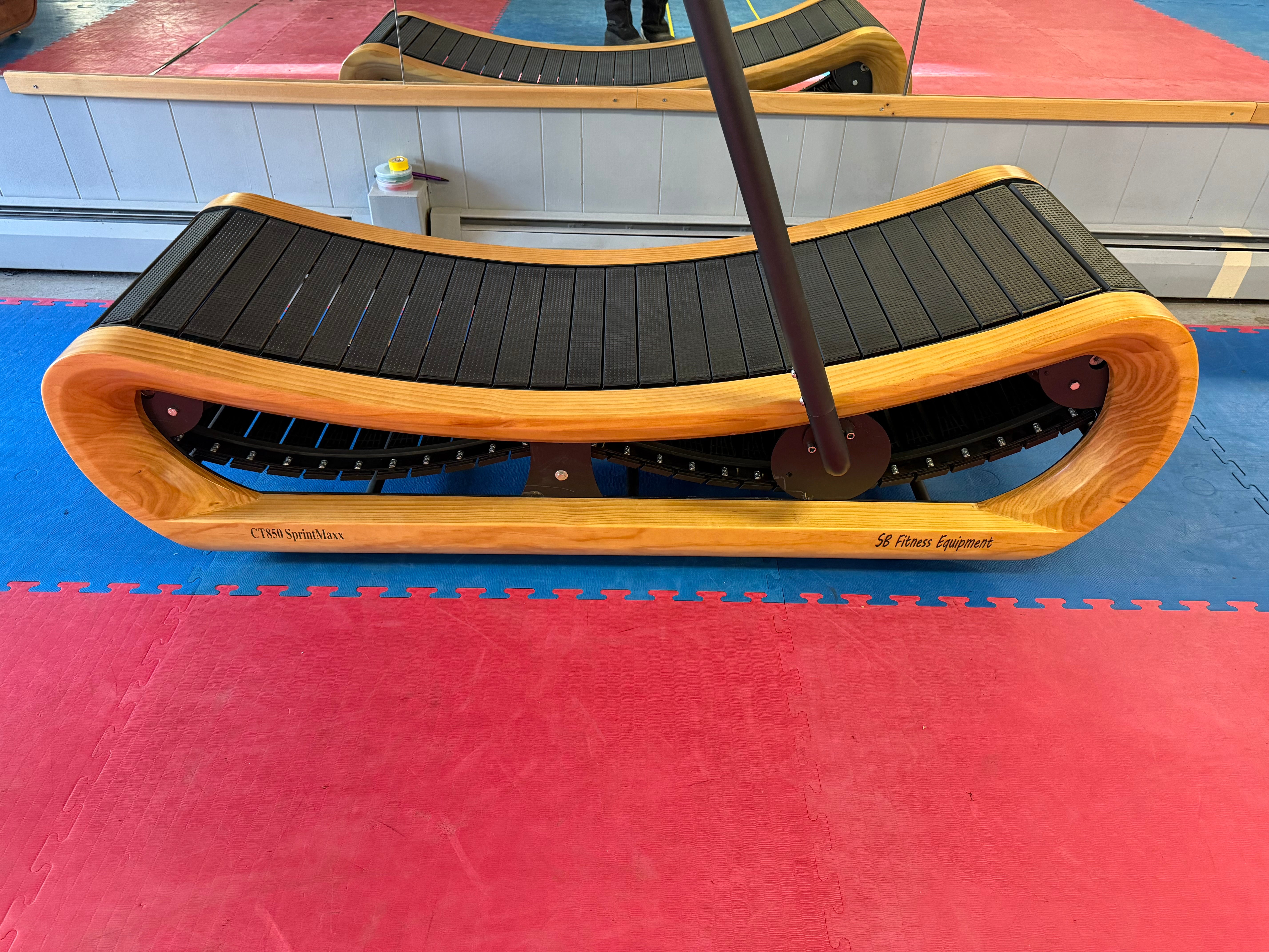 SB Fitness CT850 SprintMaxx Self Generated Cherry Wood Curved