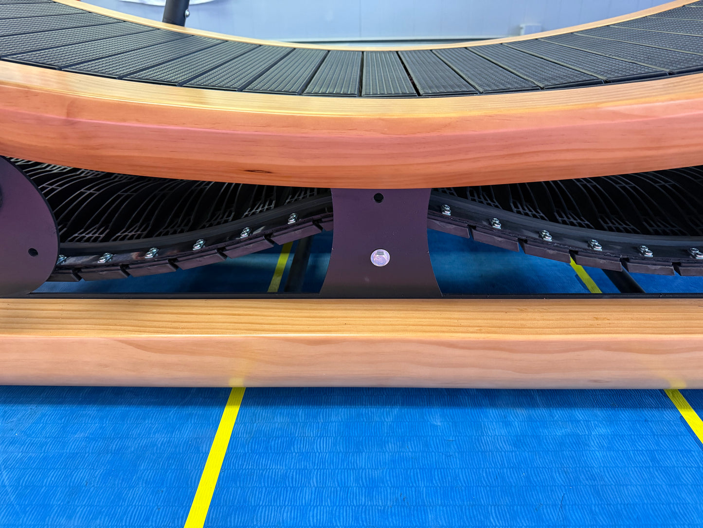 SB Fitness CT850 SprintMaxx Self Generated Cherry Wood Curved Treadmill